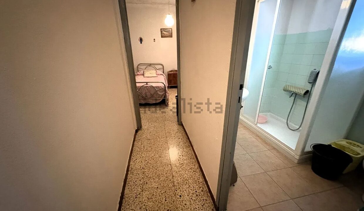 Chalet pareado en venta en Calle Olmillo (11)