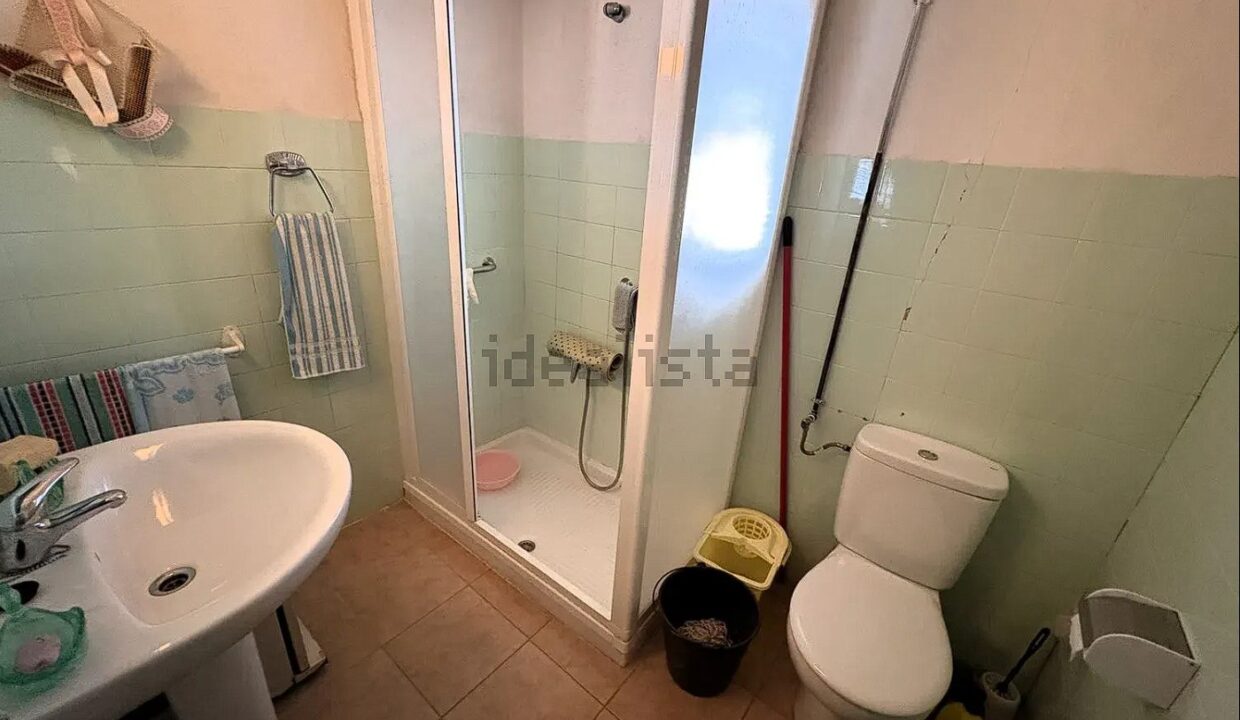 Chalet pareado en venta en Calle Olmillo (12)