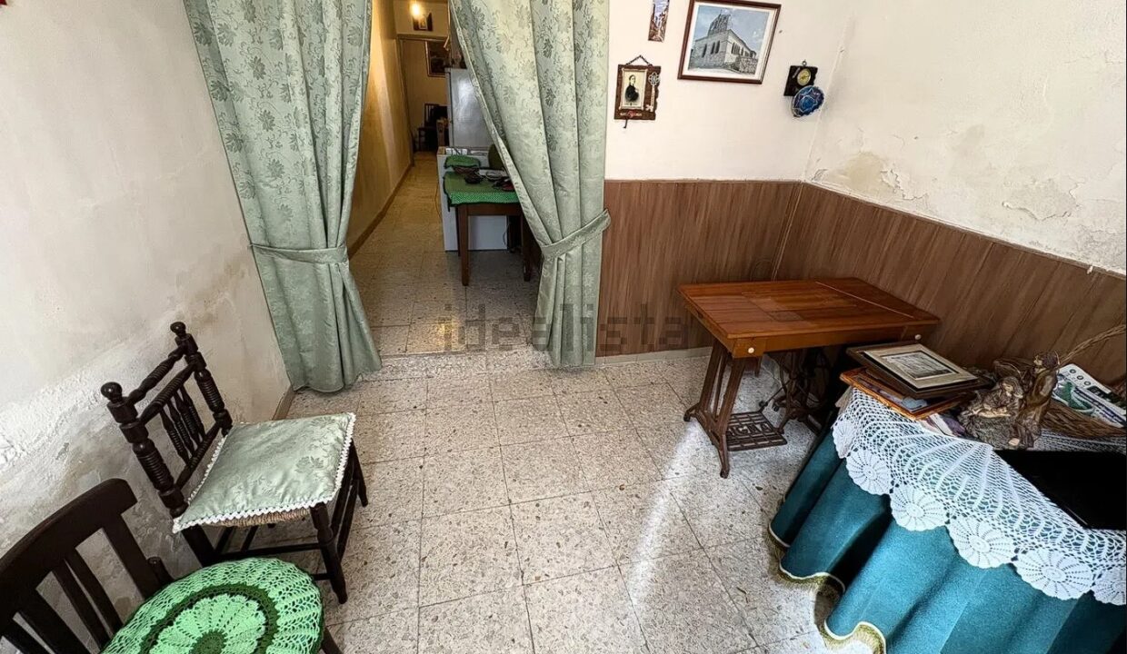 Chalet pareado en venta en Calle Olmillo (2)