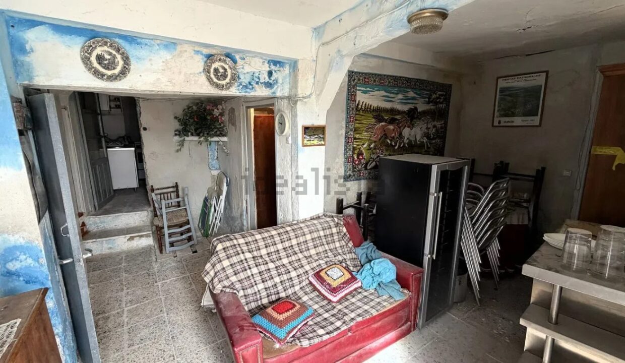 Casa de pueblo en venta en Calle Soledad (2)