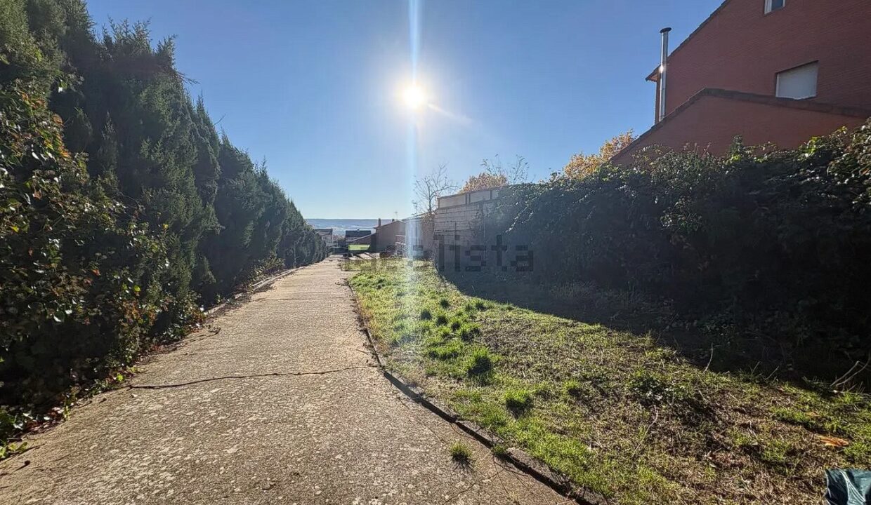 Casa o chalet independiente en venta en Calle Zalagarda (1)