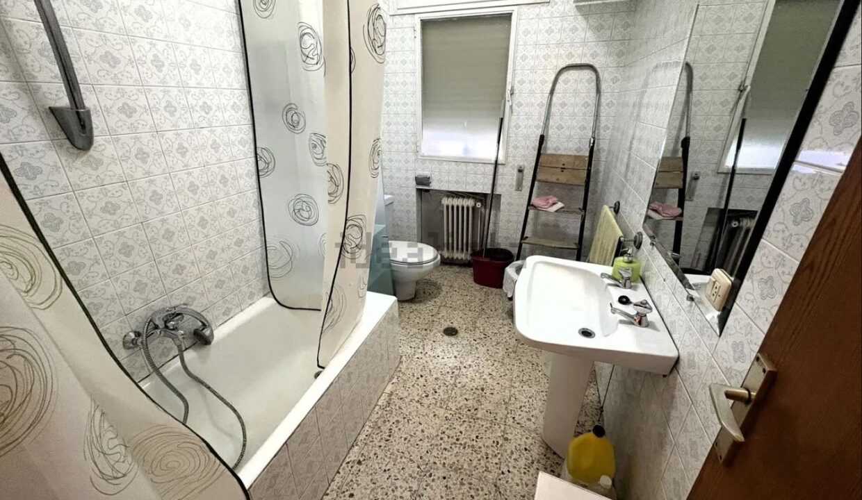 Casa o chalet independiente en venta en Calle Zalagarda (21)