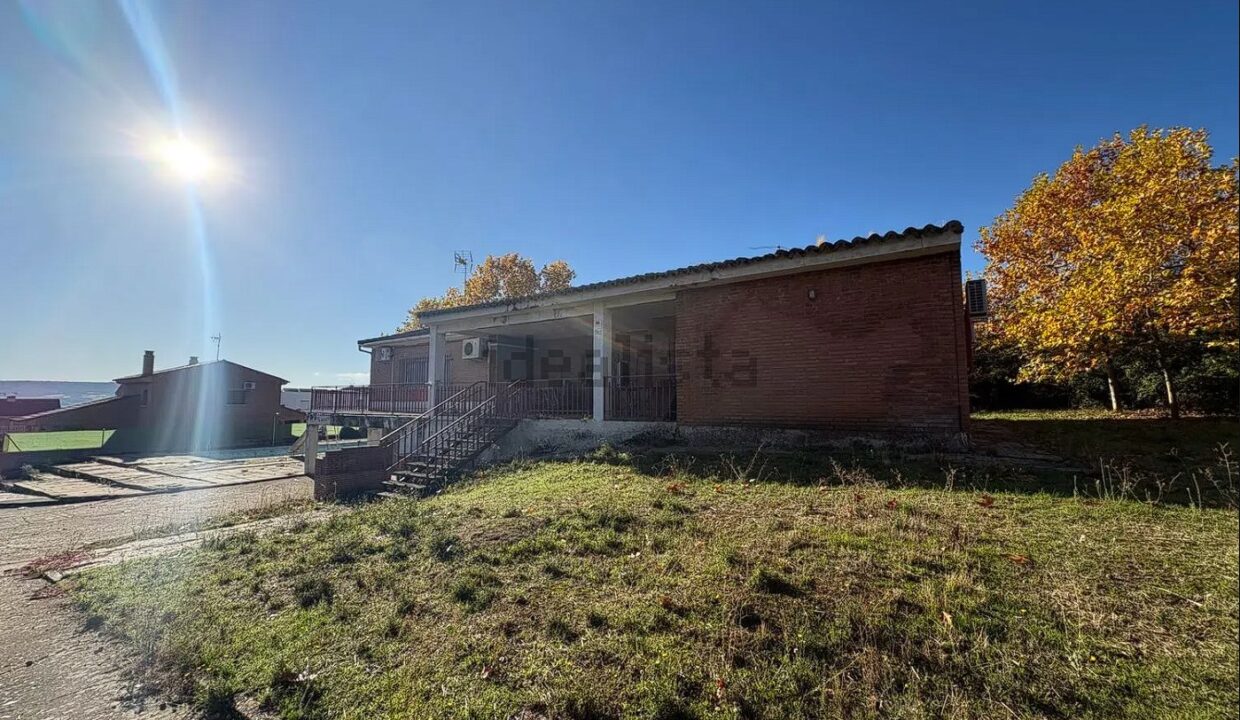 Casa o chalet independiente en venta en Calle Zalagarda (3)