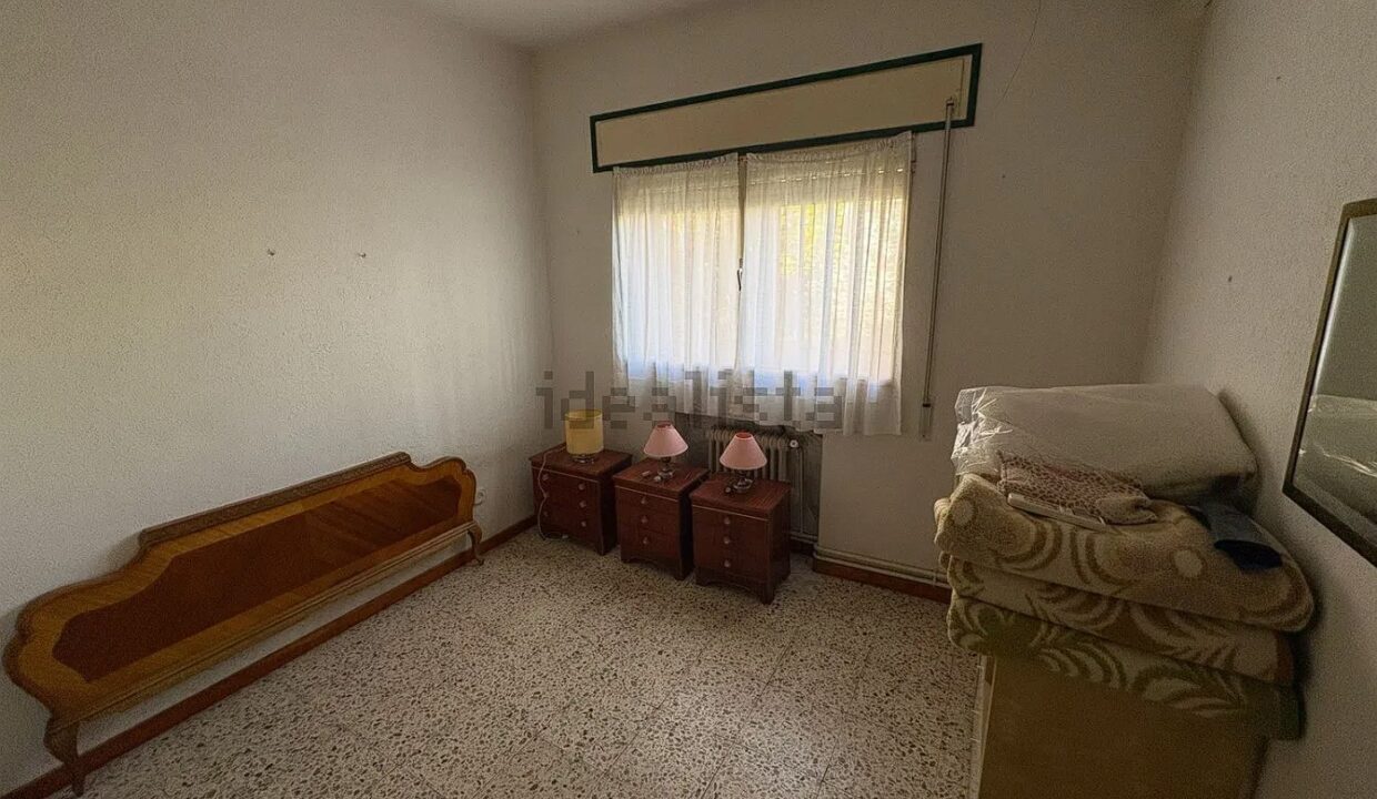 Casa o chalet independiente en venta en Calle Zalagarda (37)