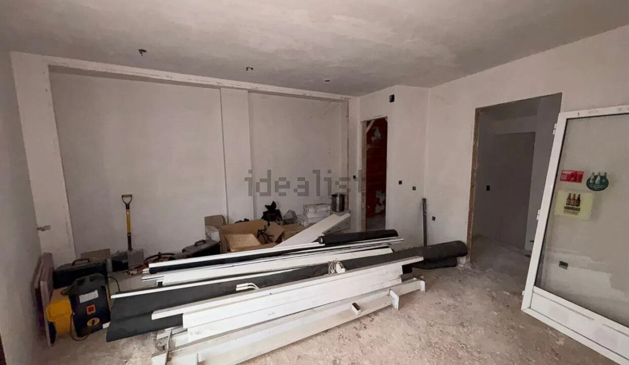 Chalet adosado en venta en Calle Mayor (10)