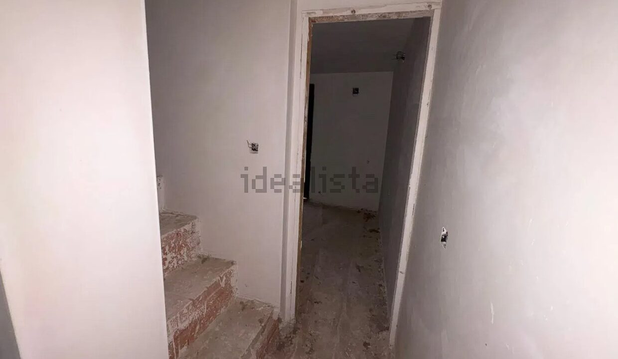 Chalet adosado en venta en Calle Mayor (13)