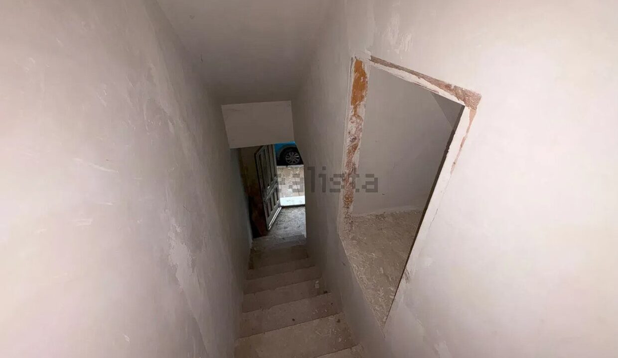 Chalet adosado en venta en Calle Mayor (9)