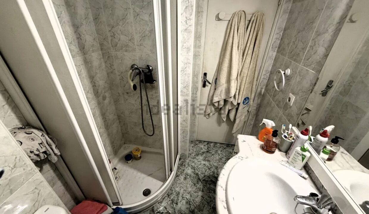 Piso en venta en Calle de Brianda de Mendoza y Luna (10)